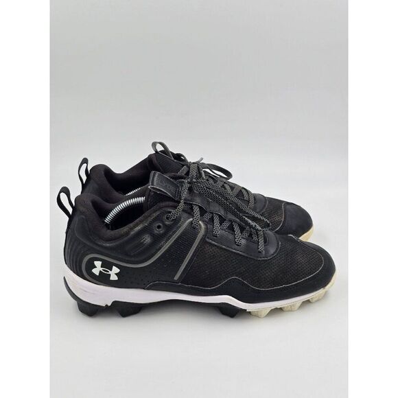 Under Armour Black Athletic Shoes - Picture 1 of 9